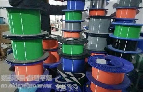 海南藏族自治州欧孚光缆厂家：12芯GYXTS光缆有什么结构特点